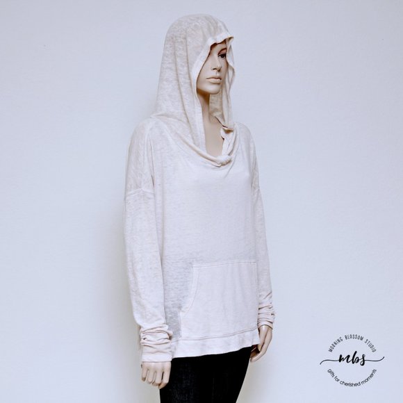We the Free at Revolve Oversized Lightweight Hoodie - Picture 6 of 10